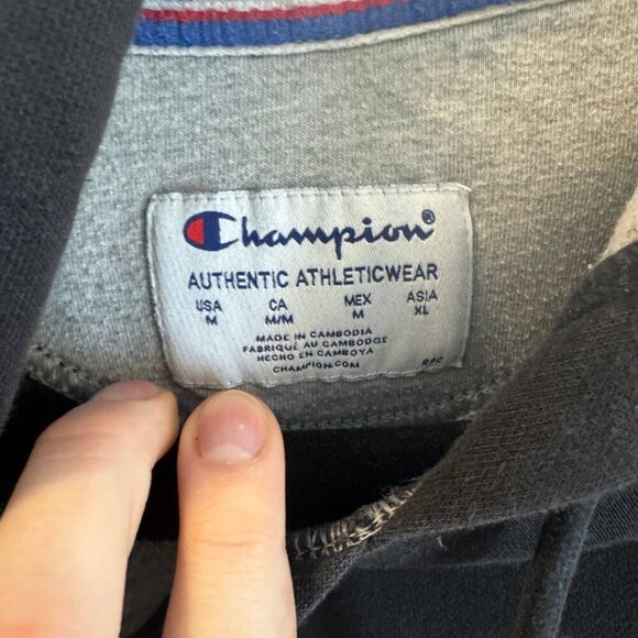 Champion Hoodie Men Medium Black Long Sleeve Drawstring Kangaroo Pocket Pullover - Picture 4 of 9
